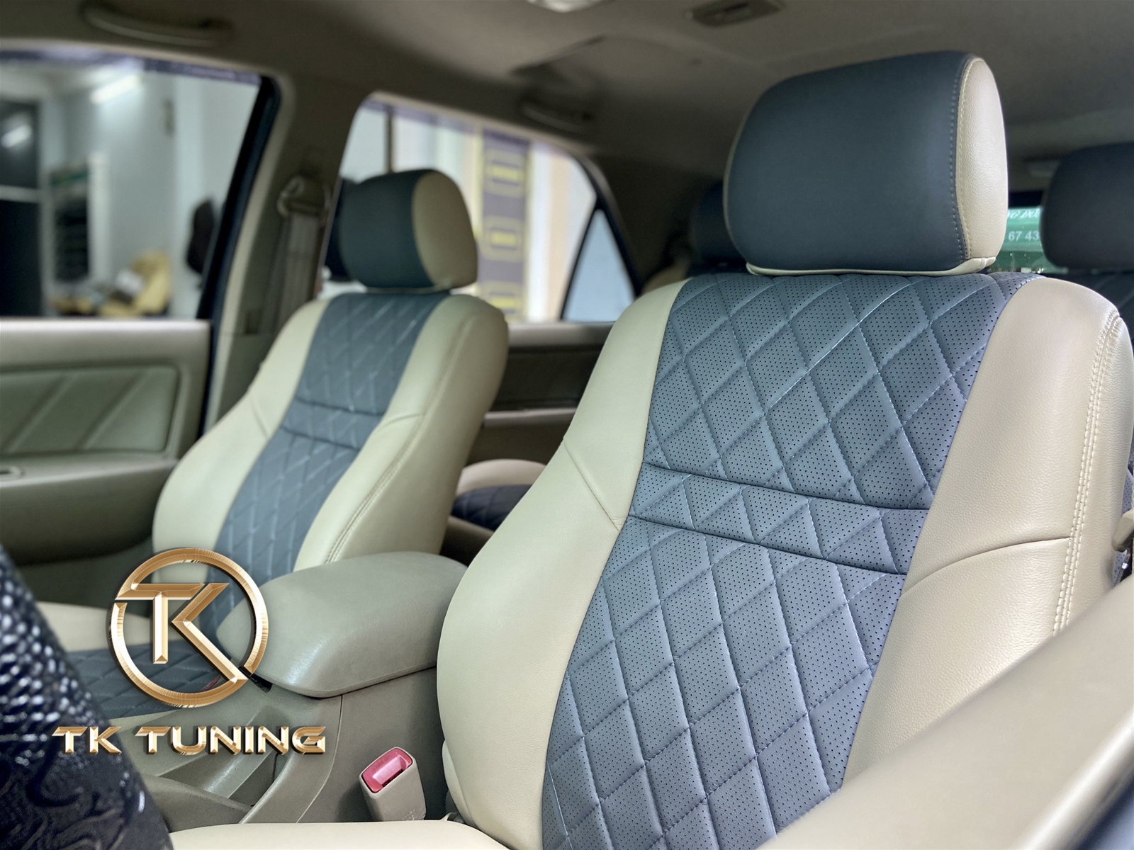 Mẫu Ghế Da Fortuner Mới Nhất 2020